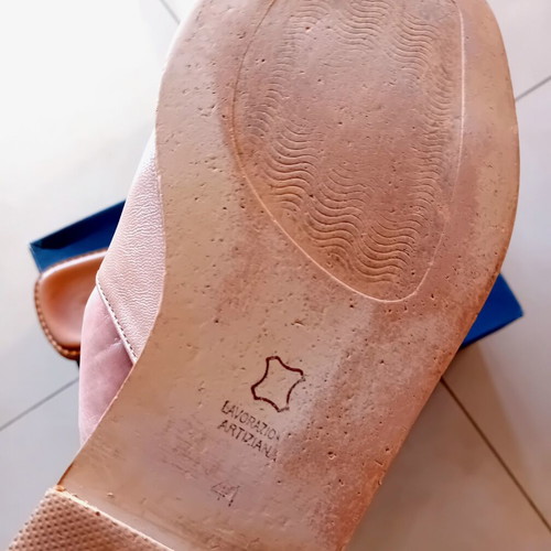 Leather women's sandals like new, size 41, tan with gold detail