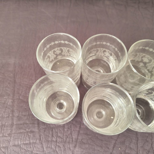 Vintage set of 6 crystal liqueur glasses with fine etching