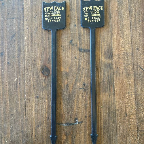 Collectible Music Pub “New Face” stirrers like new, 2 pieces from 1980-90s