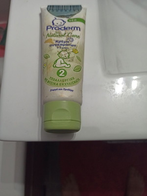 Детски крем за подсичане Proderm нов