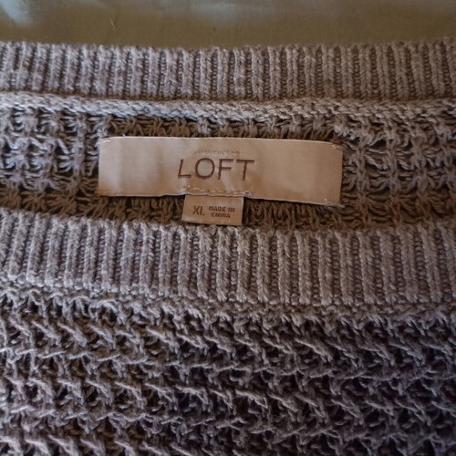 Ann Taylor LOFT women's knitted sweater XL like new, gray white stripes