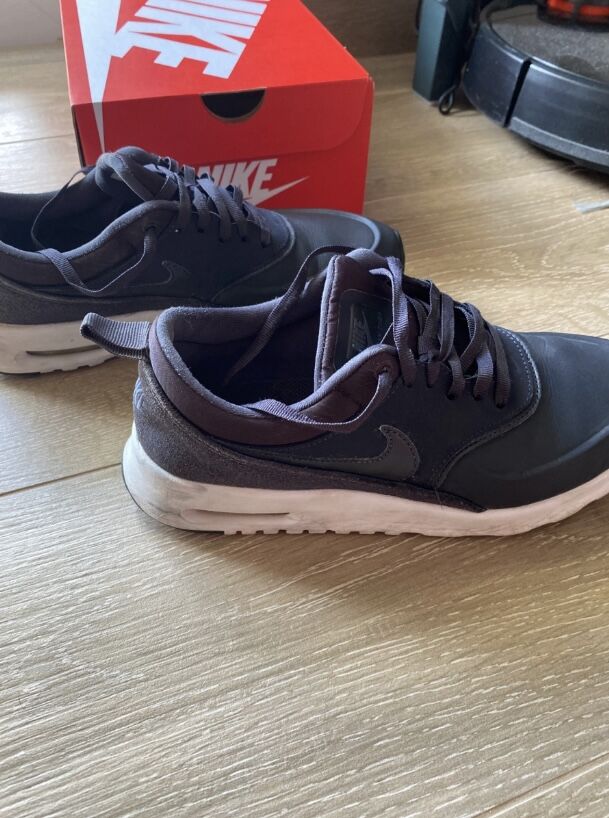 nike air max thea sizing