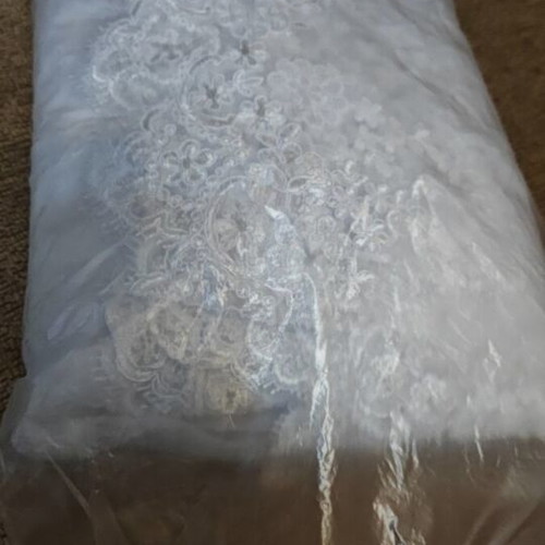 Wedding Veil 5 Meters Ivory Color Looks White New