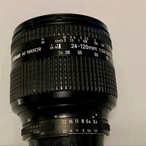 Nikon AF Nikkor 24–120mm f/3.5–5.6 D used lens for Full Frame