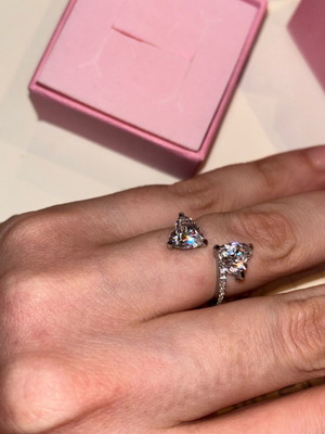 Mesmera silver Swarovski ring new, size 52