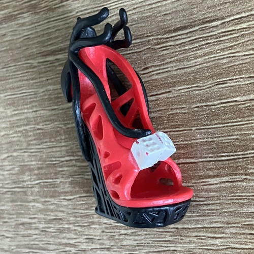 Monster High Operetta Dot Dead Gorgeous shoe like new