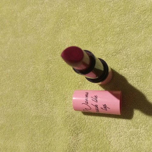 Limited Edition Lipstick Fashion Victim by DUST+CREAM like new