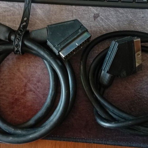 Scart cables like new, male to male, analog audio video
