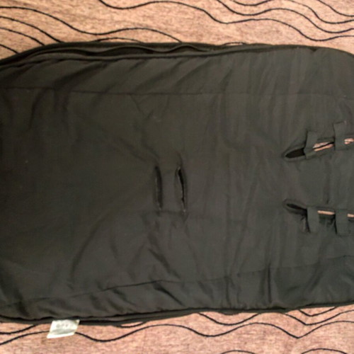 Baby stroller footmuff like new