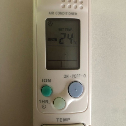VINABTY RCS-4MHVPIN4E remote control for Sanyo air conditioner new