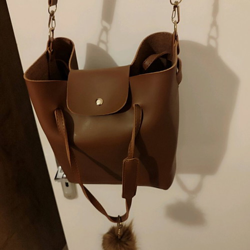 Women's shoulder bag like new, brown leatherette