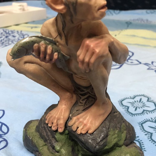 Lord of the Rings The Two Towers Sméagol Collectible Figure like new