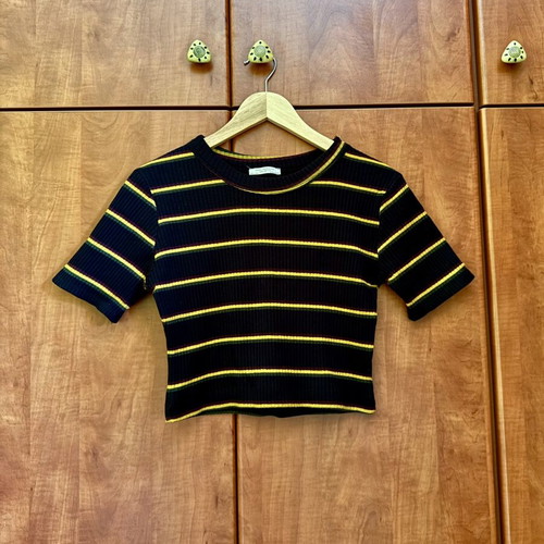 Zara cropped top used, size M fits S, black and yellow