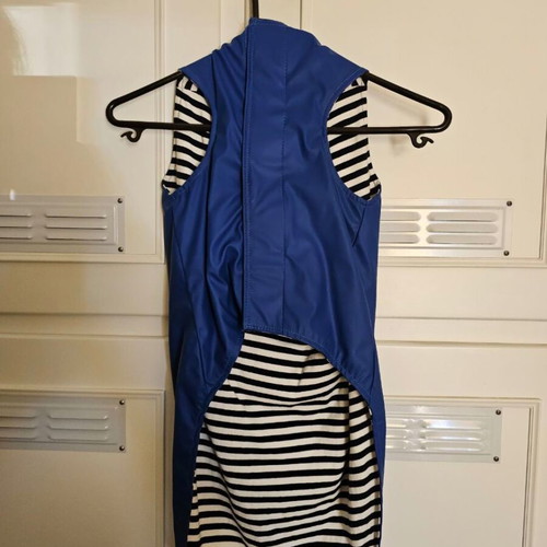 Dog raincoat used, size 3XL, with hood