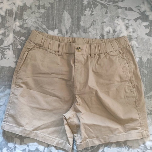 Maaji men's shorts new, size 31 (M), beige