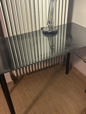 Desk like new condition