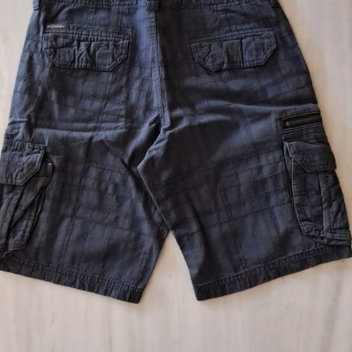 Columbia cotton bermuda shorts size small like new, blue