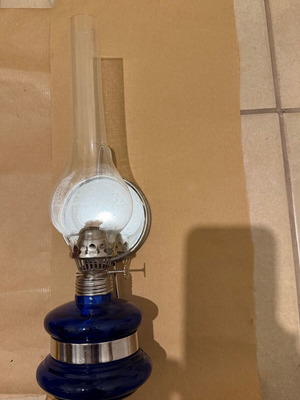Naftowa Z Kloszem oil lamp new