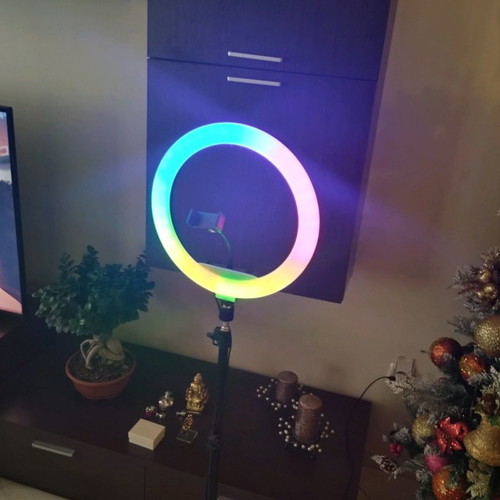 Ring light new with tripod without box