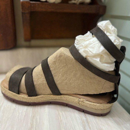 El Greco sandals like new, leather with anatomical memory foam sole, size 39