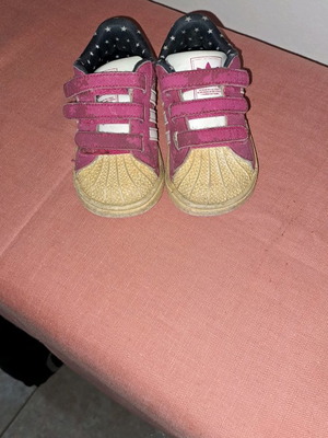 Adidas παιδικά παπούτσια μεταχειρισμένα, νούμερο 23, ροζ με άσπρο
