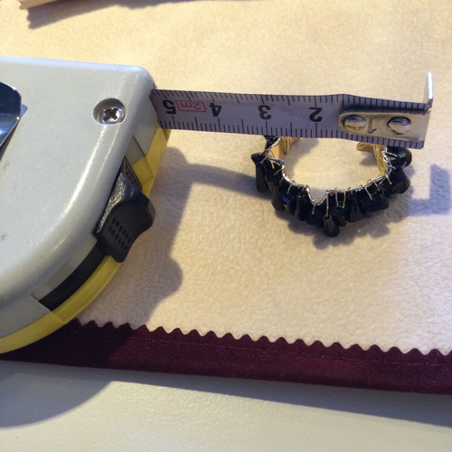 Bracelet and earrings set made of steel and crystals like new