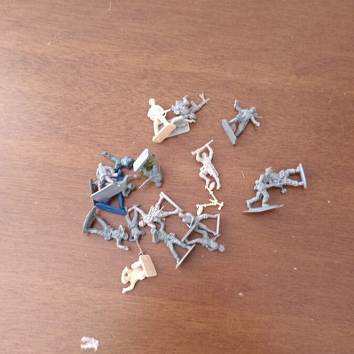 Set of 2cm soldier miniatures with military equipment and vehicles