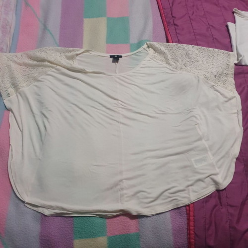 Blouses set of 3 like new, size L
