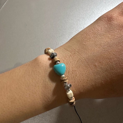 Handmade bracelet with heart new
