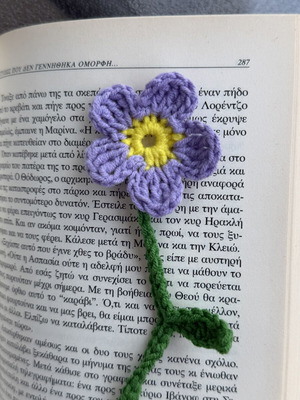 Handmade crochet flower bookmark new