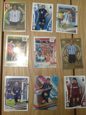 Football cards assorted, pack