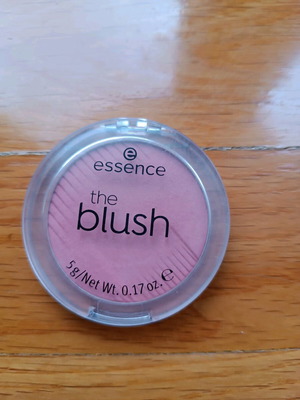 Essence The Blush like new, shade no30 breathtaking