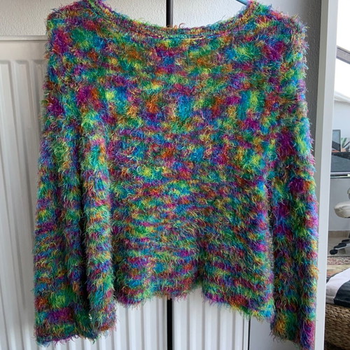 Minkpink crop sweater very soft fuzzy like new with hole