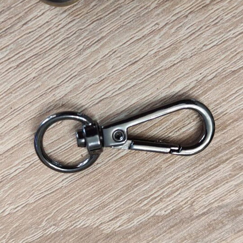 Metal parrot hook 1 cm new, set of 12 pieces