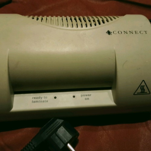 Connect laminator used with United Office A5 laminating pouches