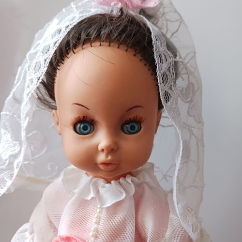 Bride doll like new from the last century 70 years old
