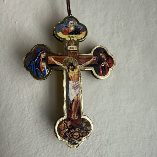 Hanging cross like new