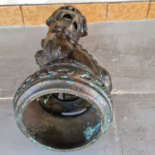 Vintage bronze decorative Foo Dog statue used with patina