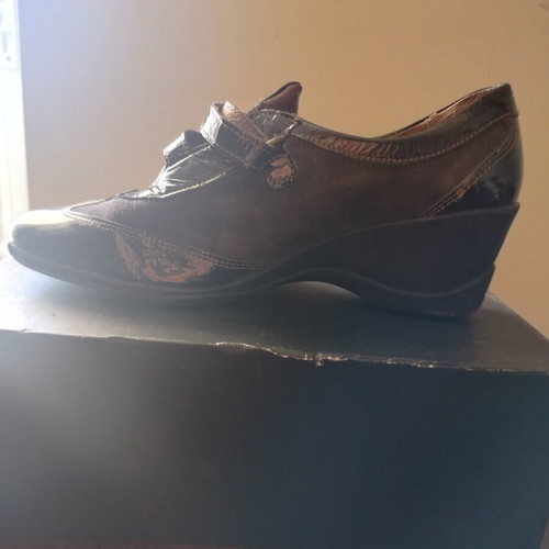 Boxer Soft leather anatomical shoes size 38 like new, dark brown