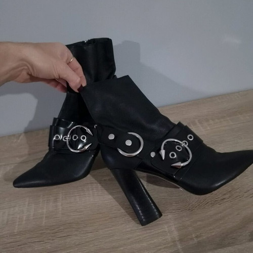River Island black leather boots like new, size 38