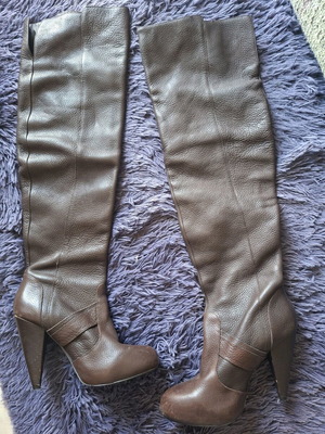 Zara brown over-the-knee boots like new, size 39