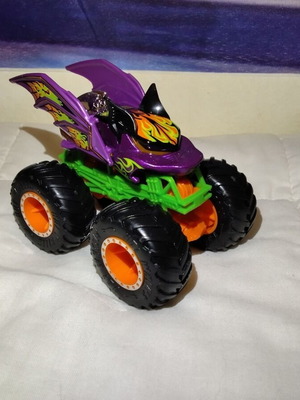 Hot Wheels Monster Truck car like new