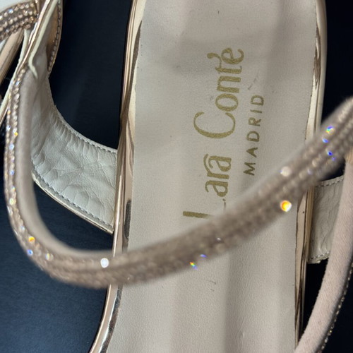 Women's sandals