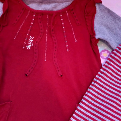 GAP set of 3 pieces used for 3 years old red