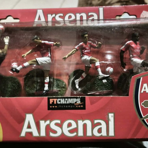 FTchamps Arsenal action figure set with 4 players new