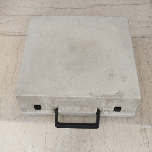 Olympia Traveller de Luxe typewriter used with case