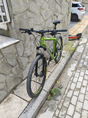 Cannondale Trail 4 2017 mountain bike like new, 27.5 inch