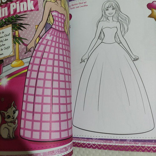 Barbie magazine with patterns in German