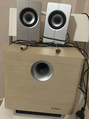 Turbox Lignea speakers model sm 312 like new