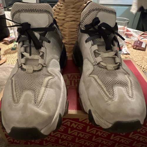 Ash sneakers size 37 like new, white and beige